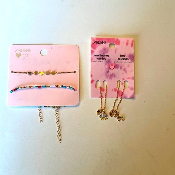 ๐ Ardene BFF Necklace and Bracelet Set - New with Tags (NWT) ๐ - Picture 1 of 4